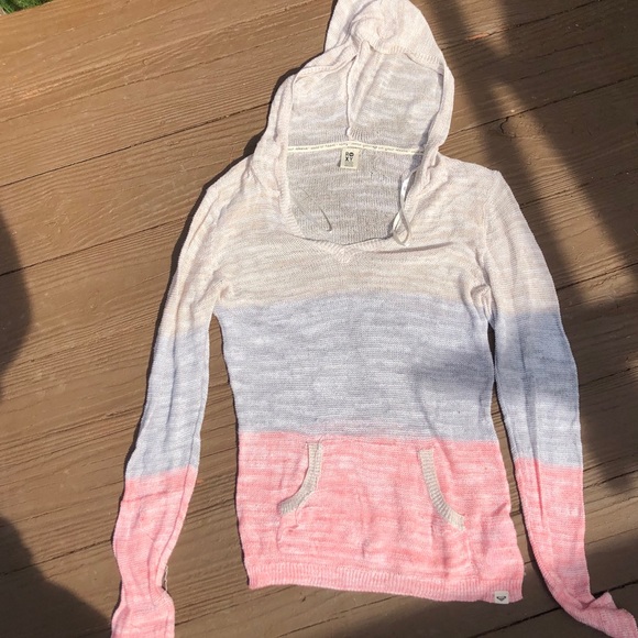 Roxy Tops - ROXY v-neck knit hoodie juniors XL